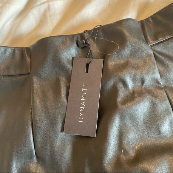 XS Leather Skirt Dynamite - Picture 3 of 3